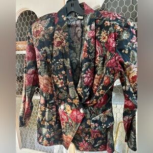Floral Jacquard Blazer Jacket - Black with Red & Gold Floral VINTAGE